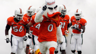 A Not-Entirely-Constructive Exchange With Yahoo's NCAA Scandal Hunter, Charles Robinson